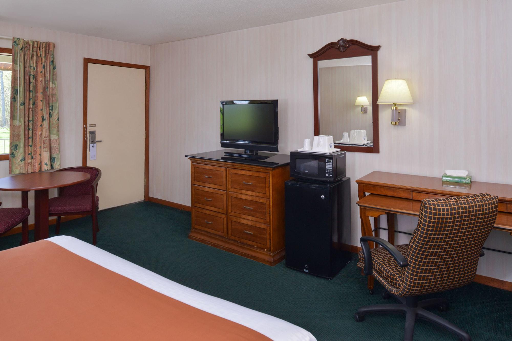 Americas Best Value Inn Платтсбург Экстерьер фото
