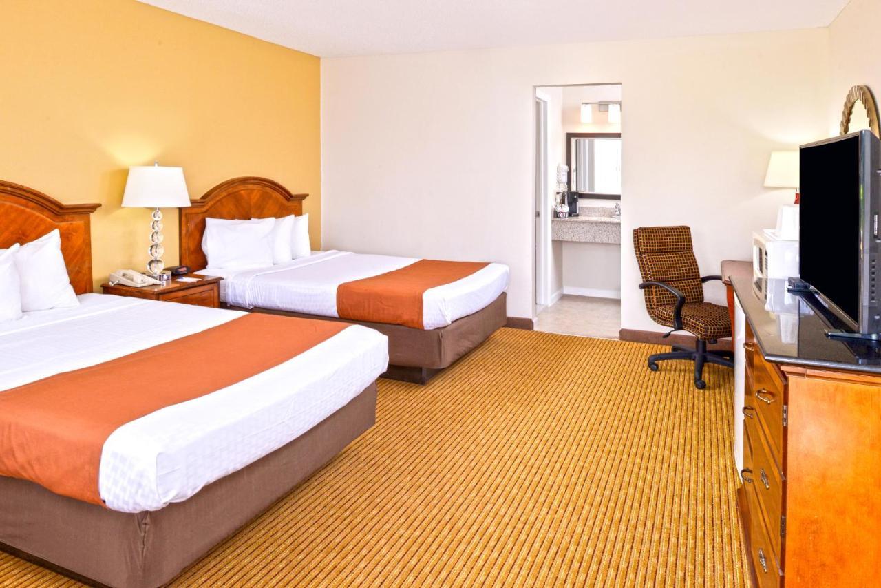 Americas Best Value Inn Платтсбург Экстерьер фото